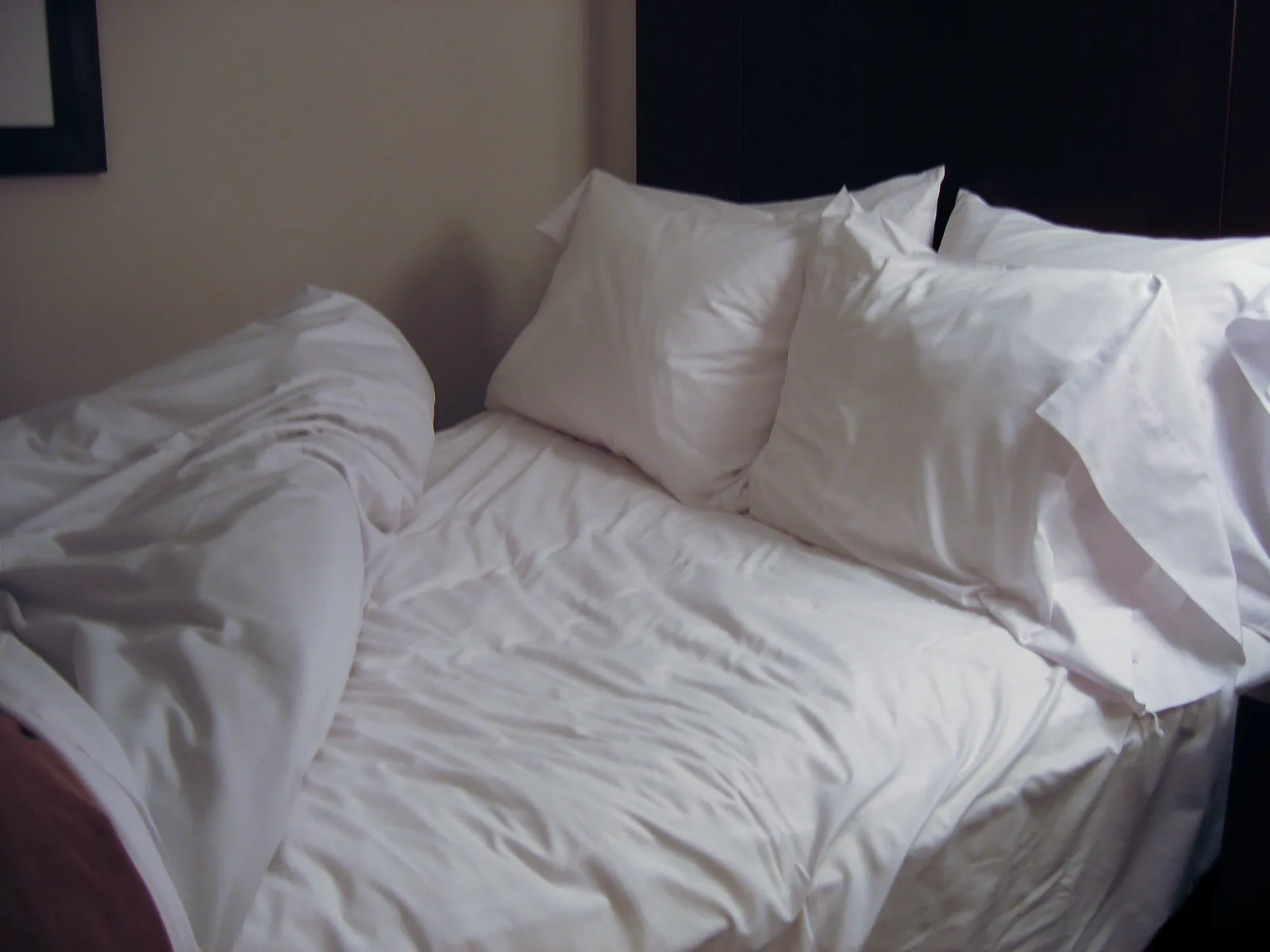 Duvet Covers vs. the Duvet Itself: A Critical Distinction (Flickr, CC BY-SA 2.0)