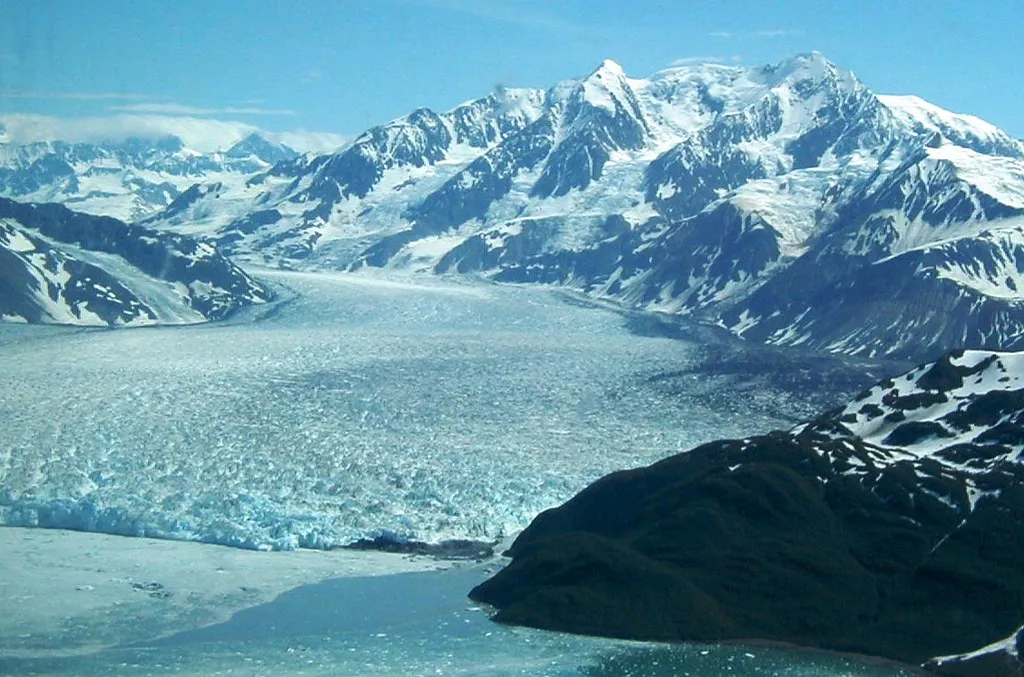 A World of Ice (AlaskaNPS, Flickr, CC BY 2.0)