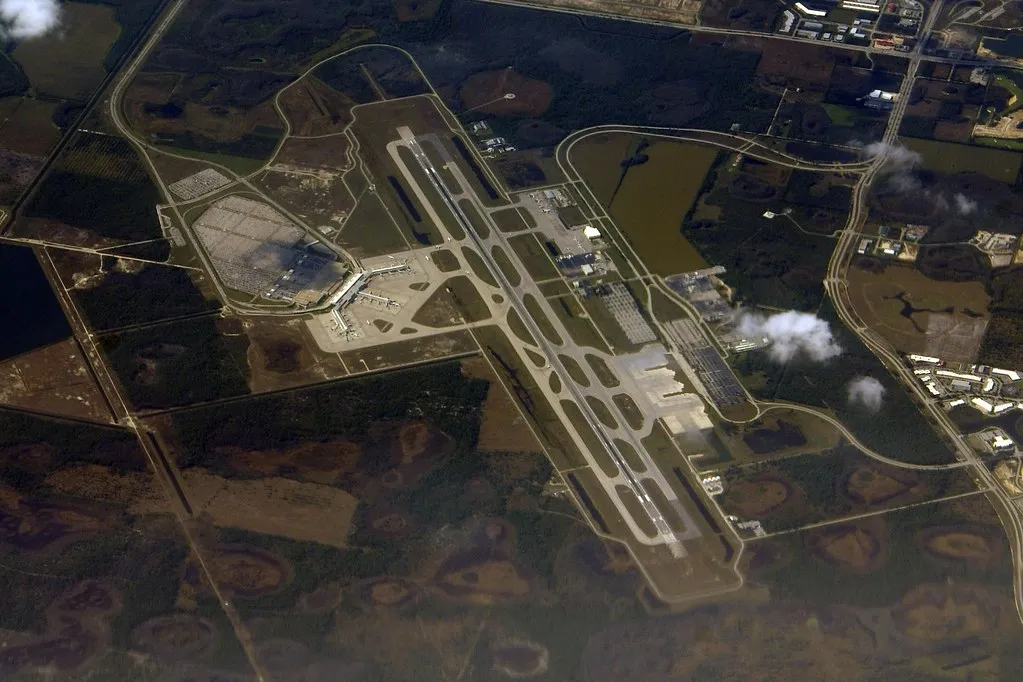 Southwest Florida International Airport: The Mid-Size Giant in Disguise (airlines470, Flickr, CC BY-SA 2.0)