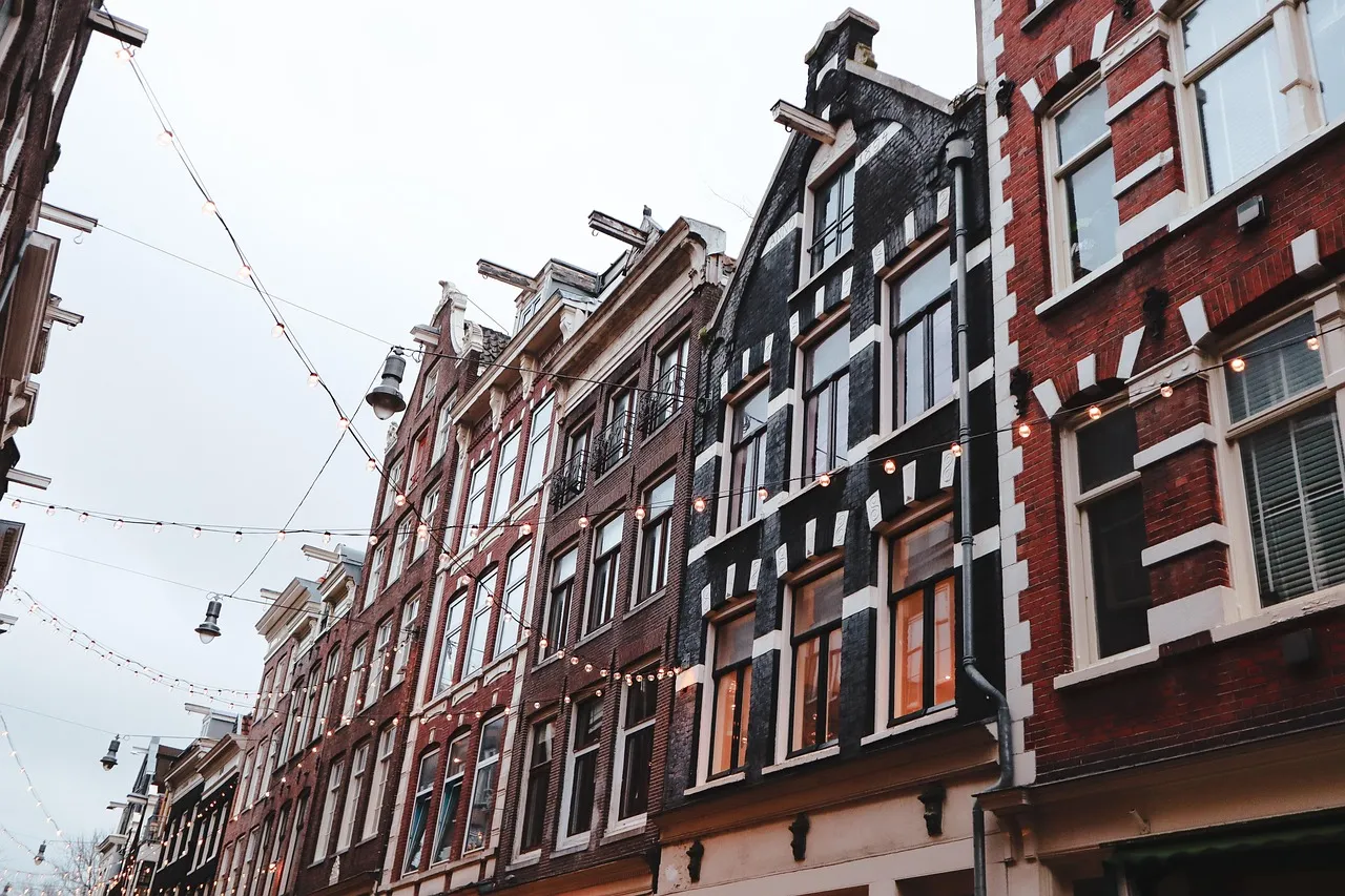 Foodhallen, Amsterdam, The Netherlands: A Tram Depot Turned Culinary Hub (Image Credits: Pixabay)