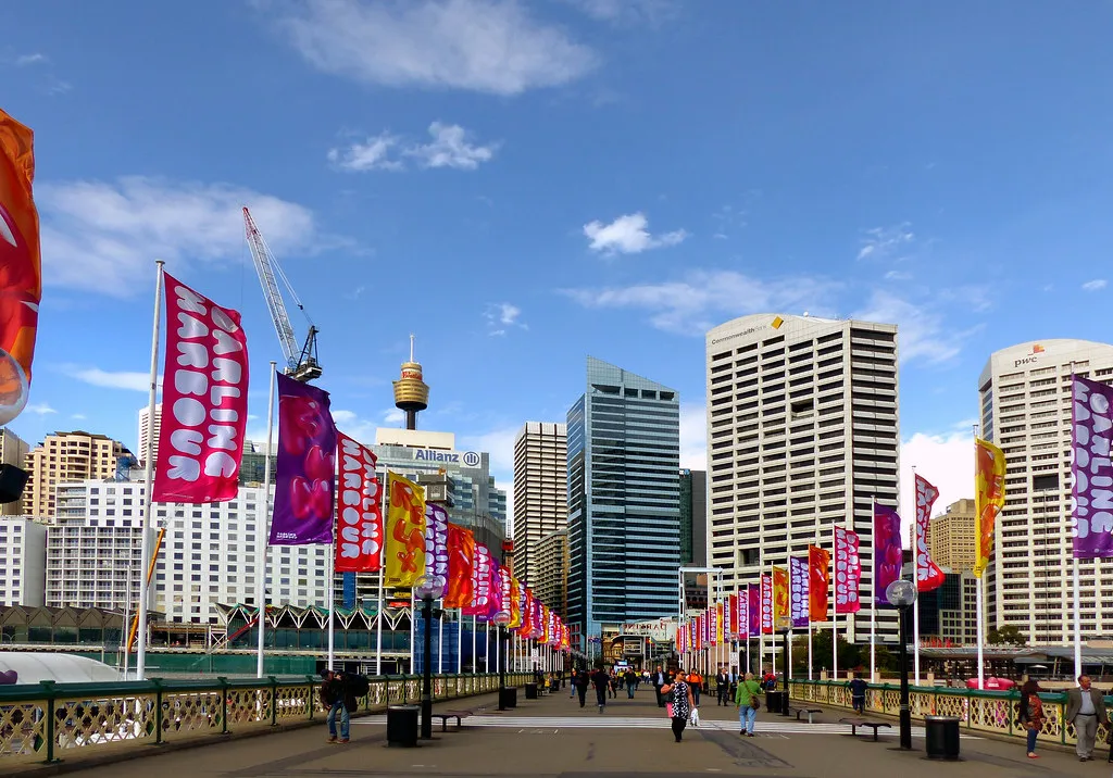 How Free Tours Support Local Communities (Image Credits: Flickr)
