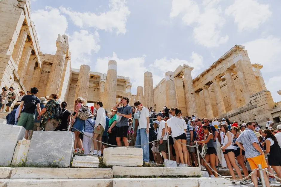 The Crowd Problem Is Getting Worse, Not Better (Image Credits: Pexels)