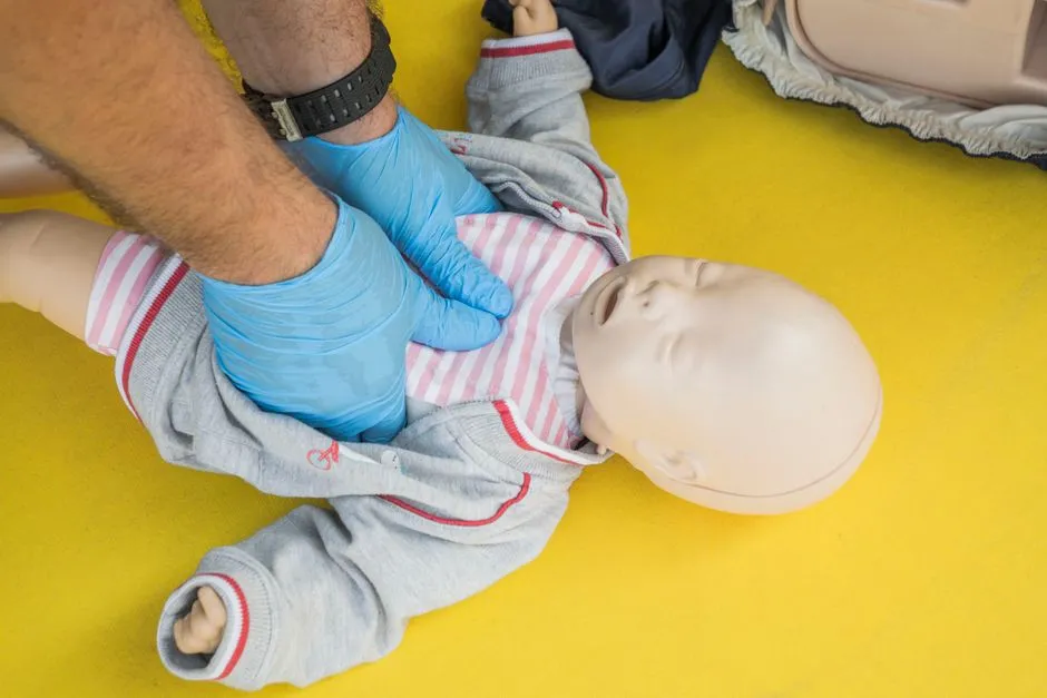9. Baby First Aid and Health Supplies: Small Kit, Big Peace of Mind (Image Credits: Pexels)