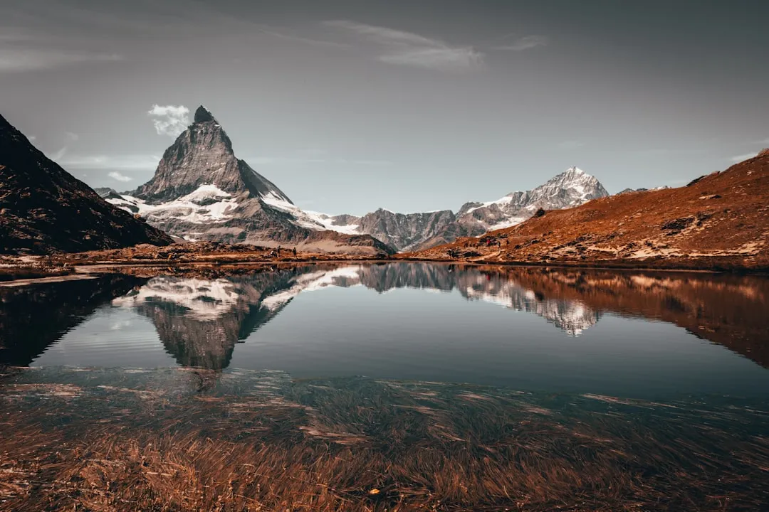 2. The 5 Lakes Trail: Reflections That Stop You in Your Tracks (Image Credits: Unsplash)