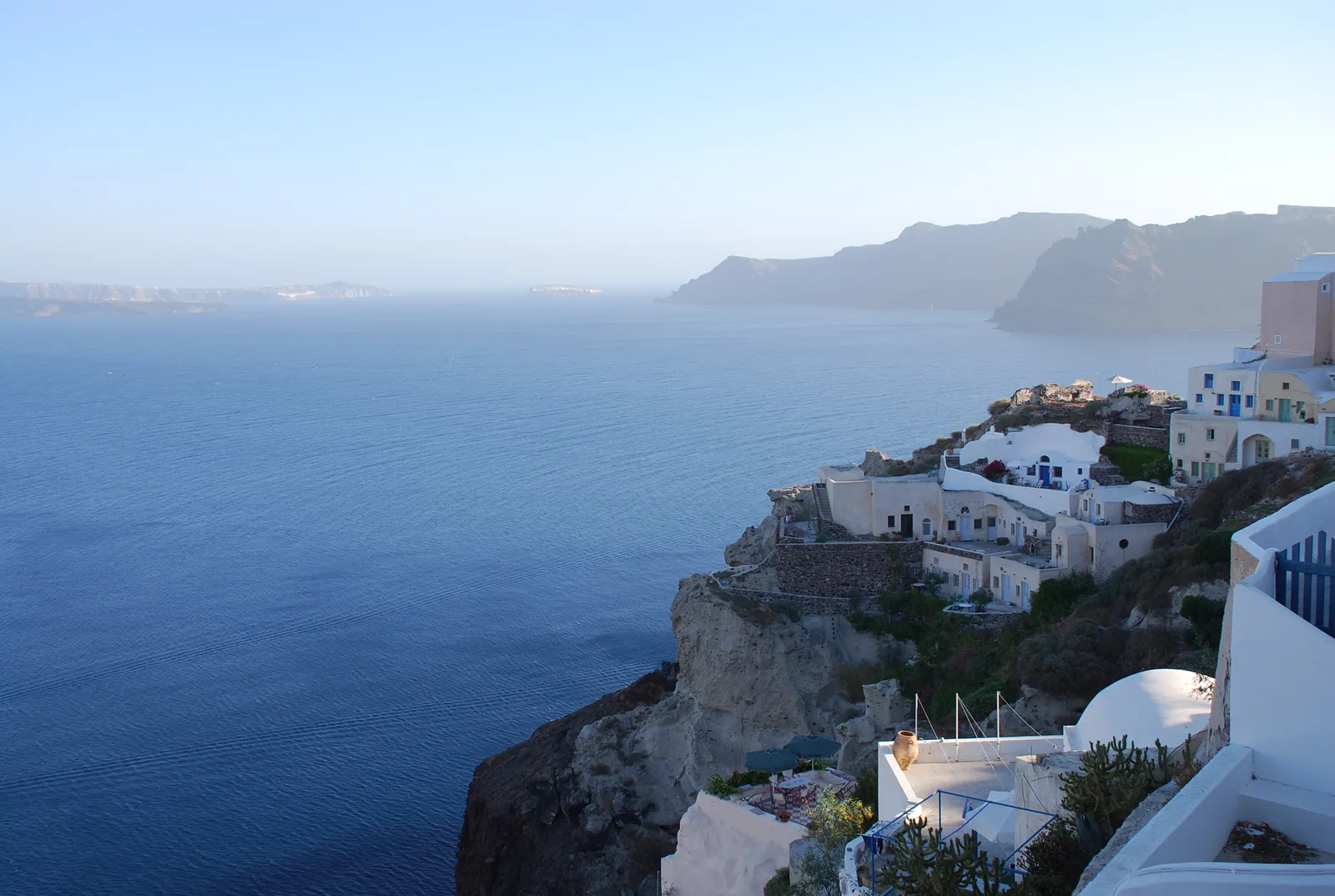 Santorini, Greece: Sunsets Above the Caldera (By GayleKaren, CC BY-SA 3.0)