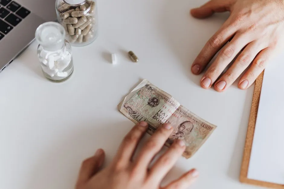 Decide on a Fair Cost-Splitting Method Early (Image Credits: Pexels)