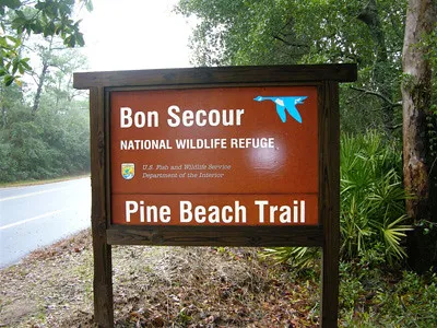 Bon Secour National Wildlife Refuge: Protected and Pristine (US Fish and Wildlife Service - Recovery Act Team, Flickr, CC BY 2.0)