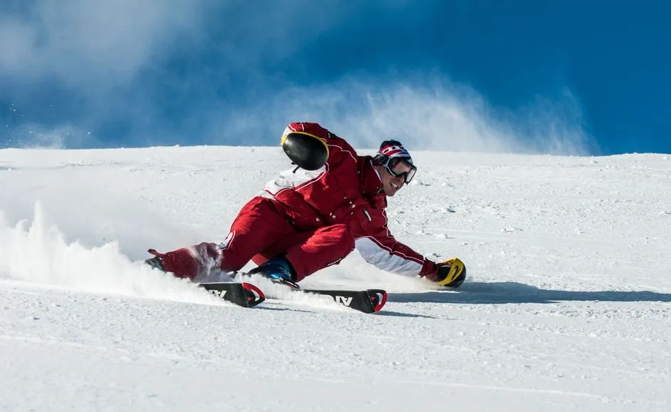 1. Leaning Back Instead of Into the Mountain (Image Credits: Pexels)