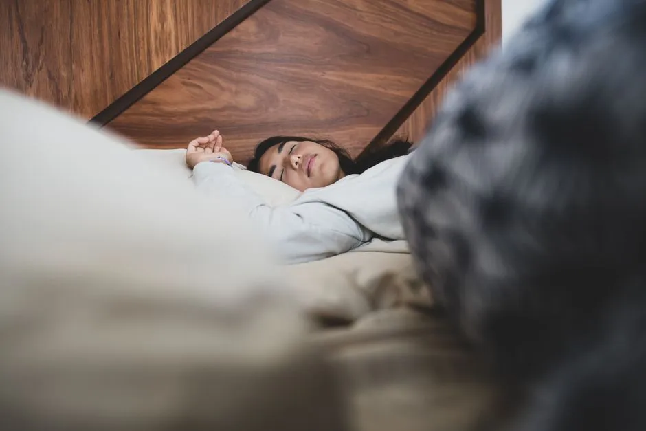 What Personality Science Actually Says About Sleep (Image Credits: Pexels)
