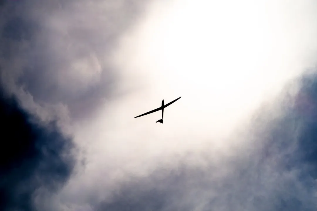 The Ideal Wind Speed Range for a Smooth Launch (Image Credits: Unsplash)