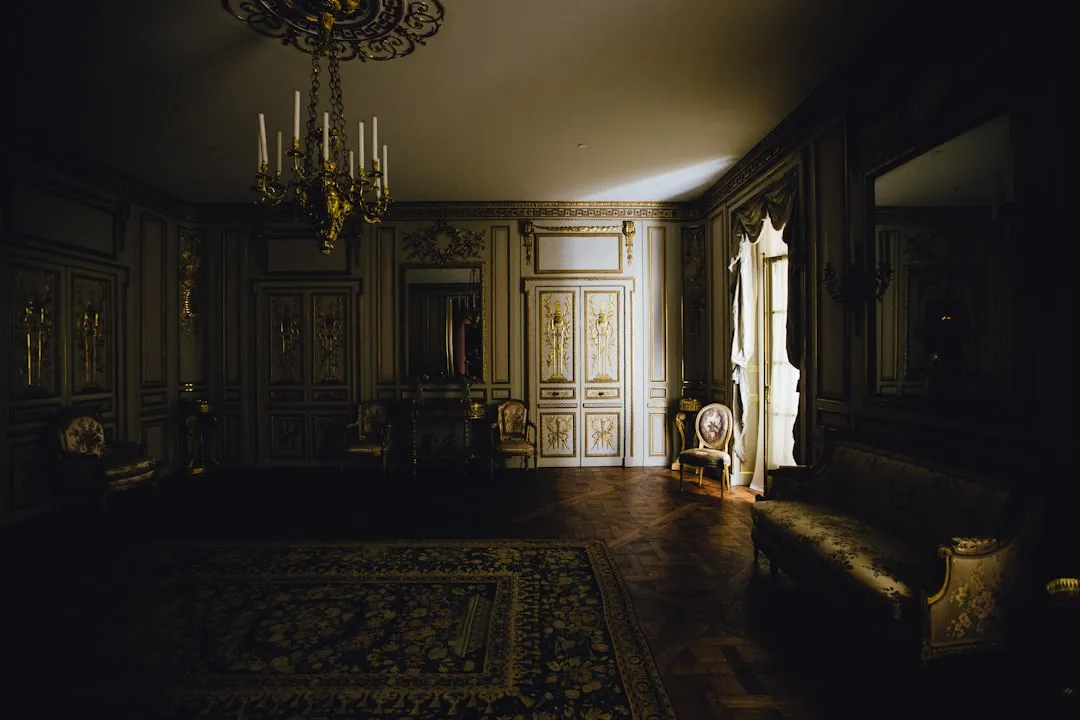 The Emlen Physick Estate: Cape May's Finest Indoor Window (Image Credits: Unsplash)