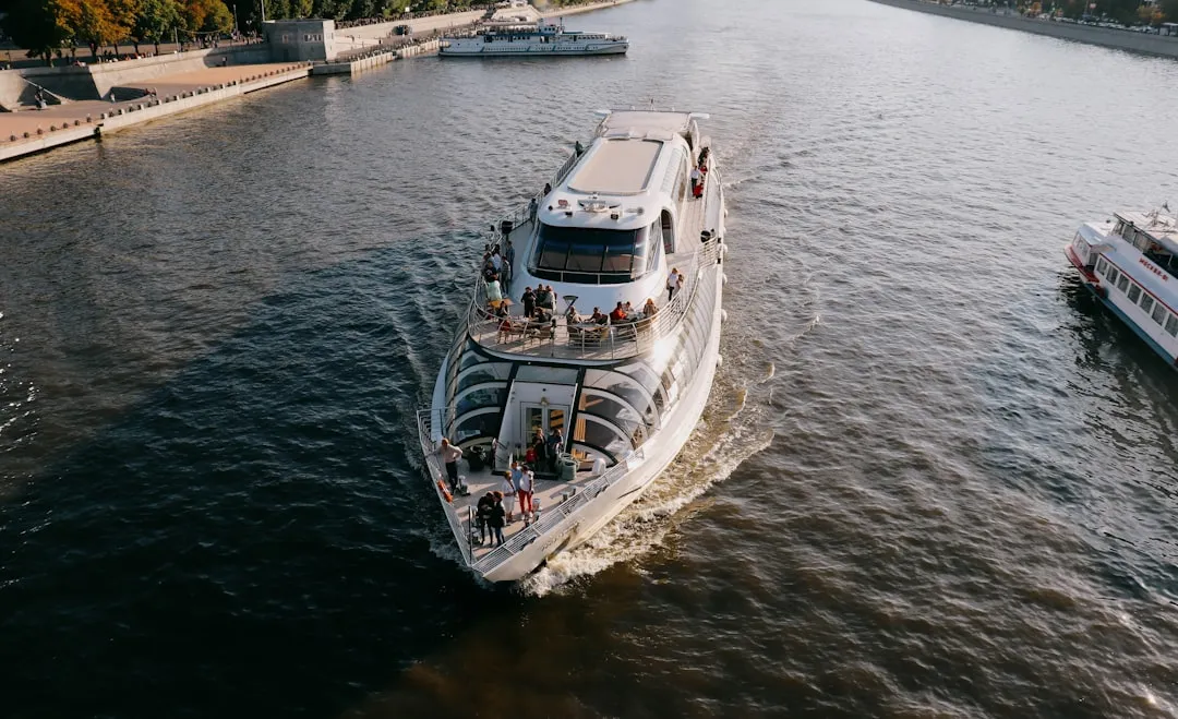 River Cruising: Where Regional Wine Pairings Really Shine (Image Credits: Unsplash)