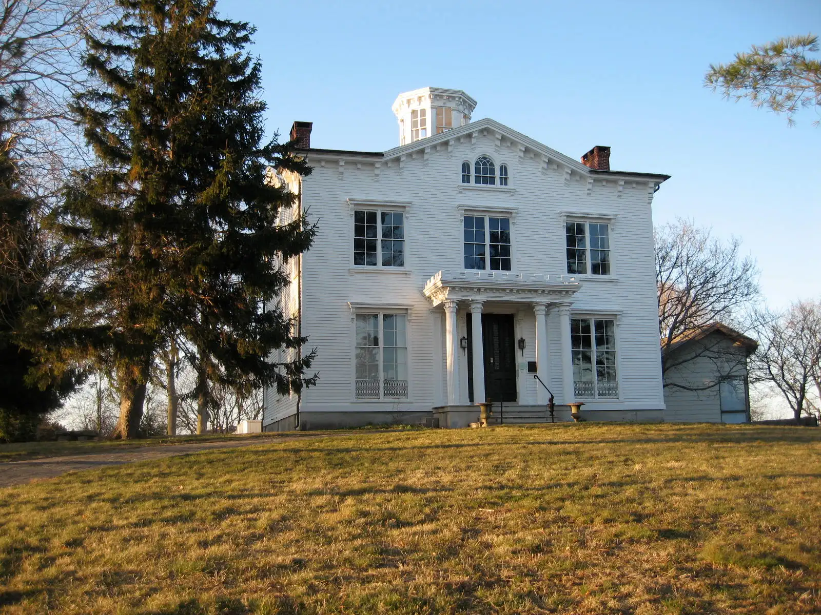 The Nathaniel Palmer House and Antarctica's Surprising Connection (By Parker Higgins, CC BY-SA 3.0)