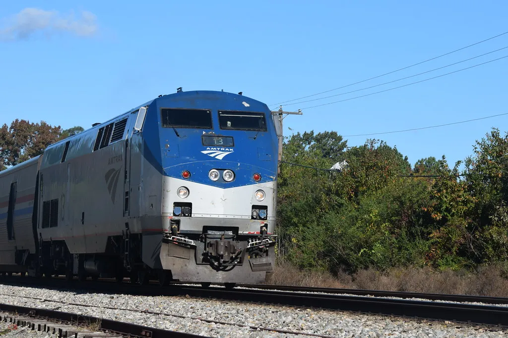 Empire Builder: Chicago to Seattle (or Portland) (Tobyotter, Flickr, CC BY 2.0)