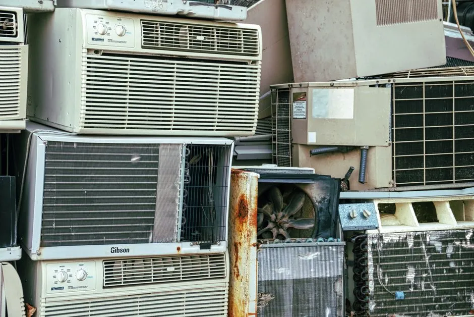 Room Temperature and Maintenance Failures (Image Credits: Pexels)