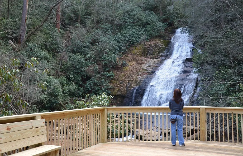Helton Creek Falls: Family-Friendly and Surprisingly Underrated (ChattOconeeNF, Flickr, CC BY 2.0)