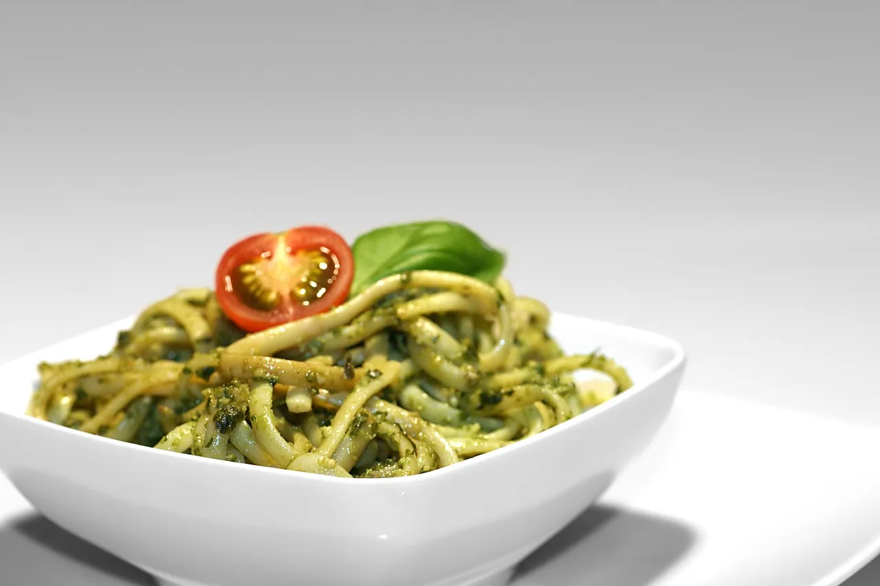 Meals Follow a Strict Course Structure (Image Credits: Pixabay)