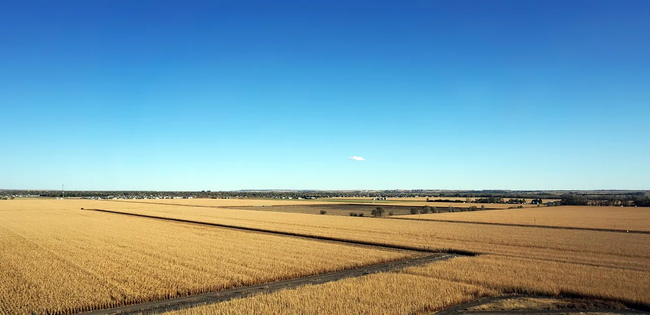 Monowi, Nebraska: A Town of One (Image Credits: Pixabay)