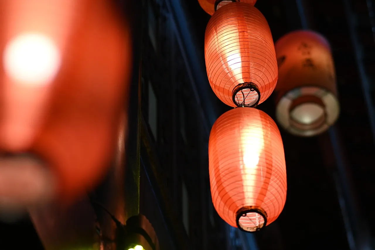 Forty New Displays, Every Single Year (Image Credits: Pixabay)