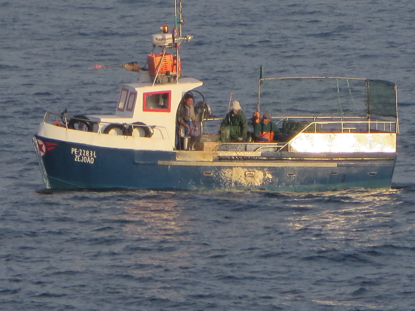 Peniche: A Port Town That Still Works Hard (Obidos - Peniche - Cabo Carvoeiro Fishing Boat, CC BY-SA 2.0)