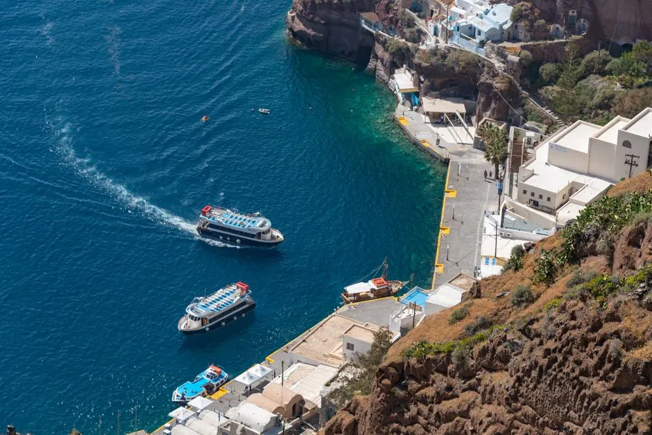 The Independent Excursion Dilemma (Image Credits: Pexels)
