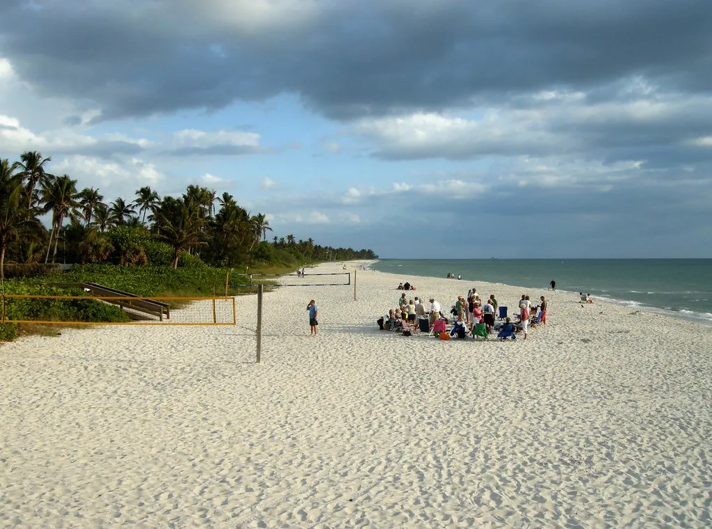 Naples, Florida: Polished, Safe, and Family-Ready (milan.boers, Flickr, CC BY 2.0)