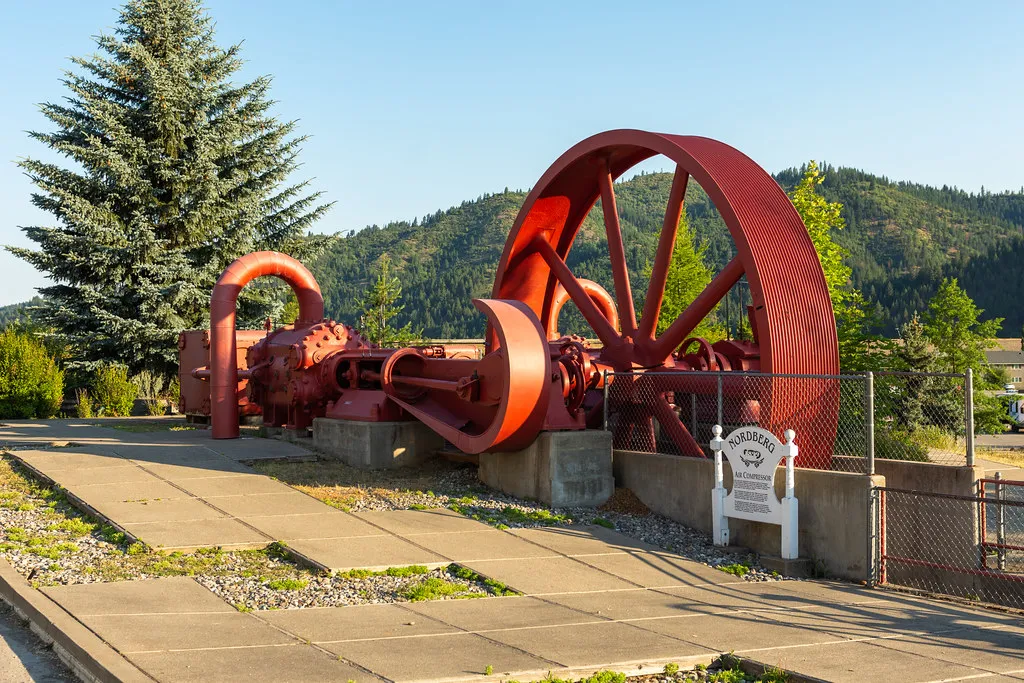 Kellogg Town Life: Small, Genuine, and Worth Exploring (czarcats, Flickr, CC BY 2.0)
