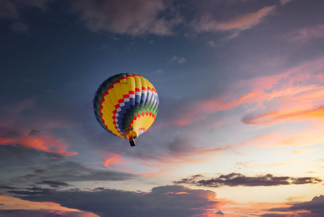 Social Media's Genuine Role in Driving Bookings (Image Credits: Pixabay)