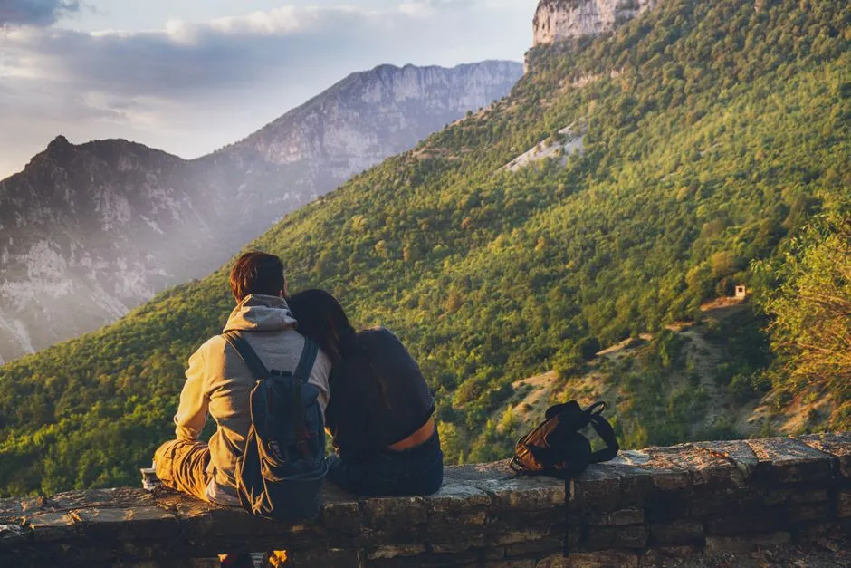 Can This Pairing Actually Travel Well Together? (Image Credits: Pexels)