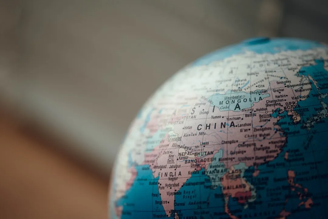 A World on the Move: The Scale of Global Migration Today (Image Credits: Unsplash)