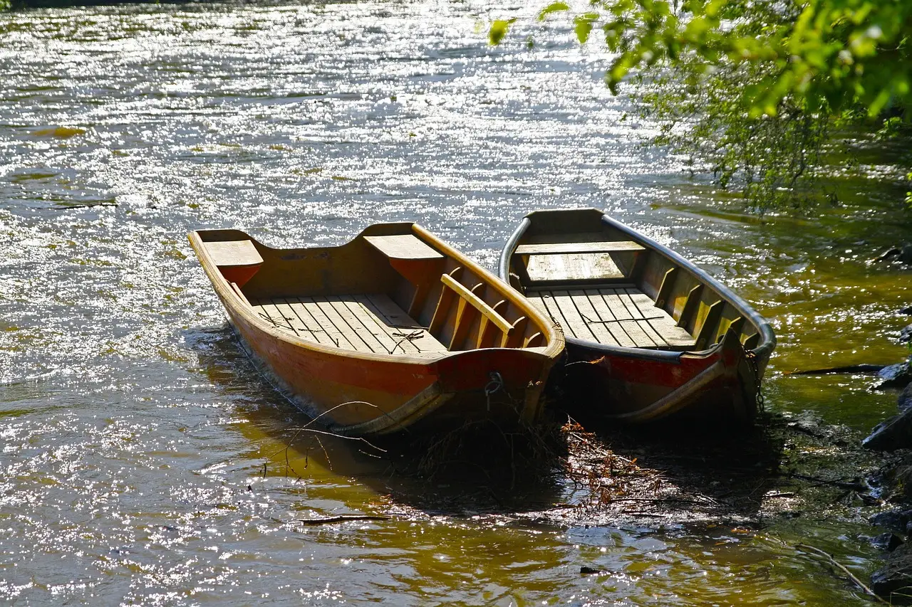 Know Your Boat's Specs Before You Ask (Image Credits: Pixabay)