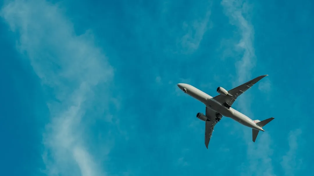 The Flight Savings Are Real, Though They're Shifting (Image Credits: Unsplash)