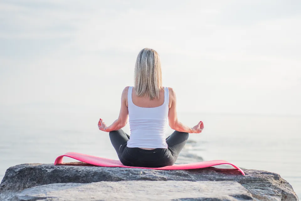 What Makes a Retreat Actually Work for Any Sign (Image Credits: Stocksnap)