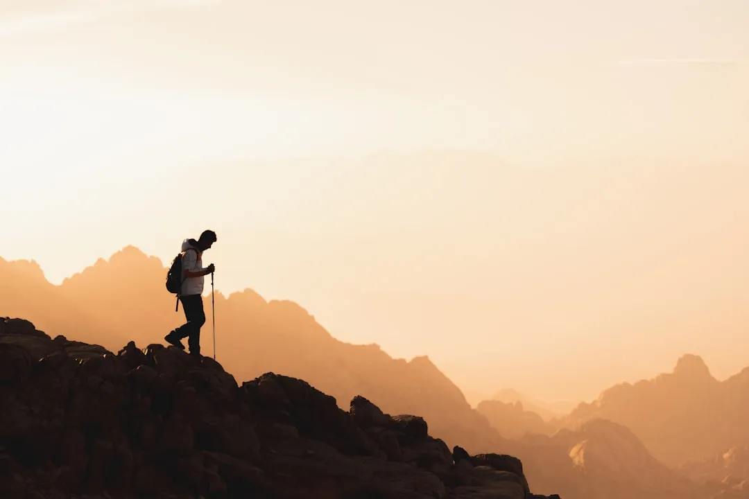 The Psychological Reality of Being Lost (Image Credits: Unsplash)