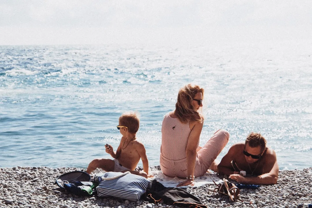 Chores at Home Build Skills, But Vacations Build Bonds (Image Credits: Unsplash)