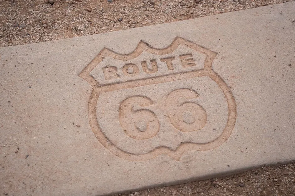 A Road Turning 100: What the Centennial Means for Small Towns (Image Credits: Pexels)