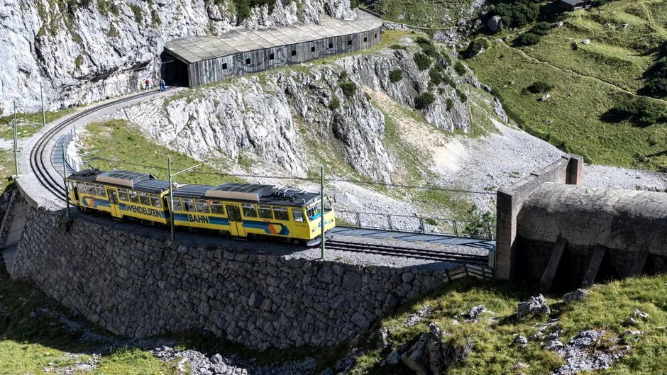 The Rack and Pinion: A Simple Idea That Changed Mountain Travel (Image Credits: Pexels)