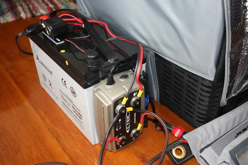 The Power System Behind the Fridge (sridgway, Flickr, CC BY 2.0)