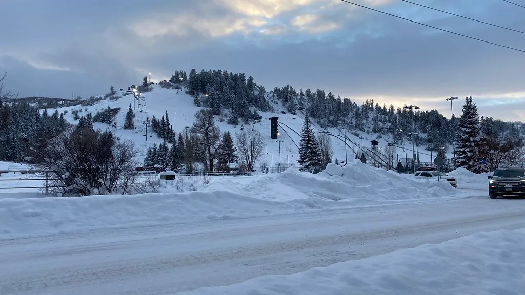 7. Howelsen Hill, Colorado - The Most Historic Free Ski Day in North America (Remarksman, Flickr, CC BY 2.0)