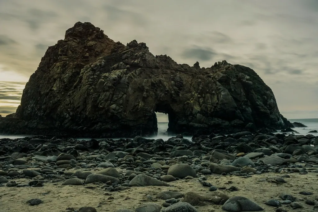 Why This Place Still Feels Like a Secret (Image Credits: Rawpixel)
